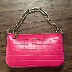 DKNY clutch - hot pink - hot style - 🔥🔥🔥